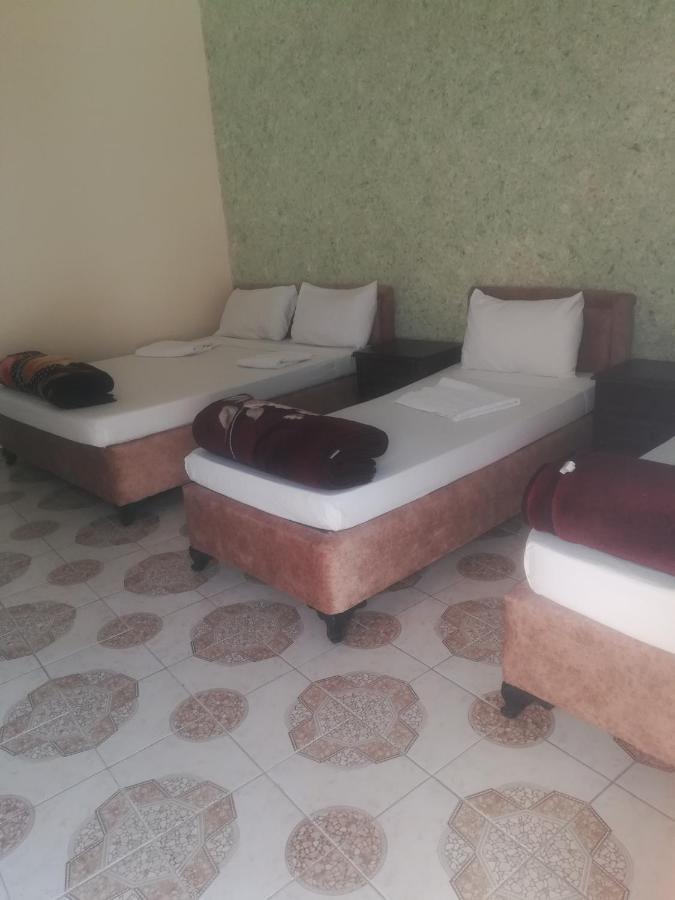 Bedouins Village Inn *